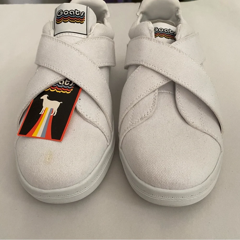 Goats Women’s Sneakers Size 7.5 Criss Cross Hood Loop Straps Streetwear NWT